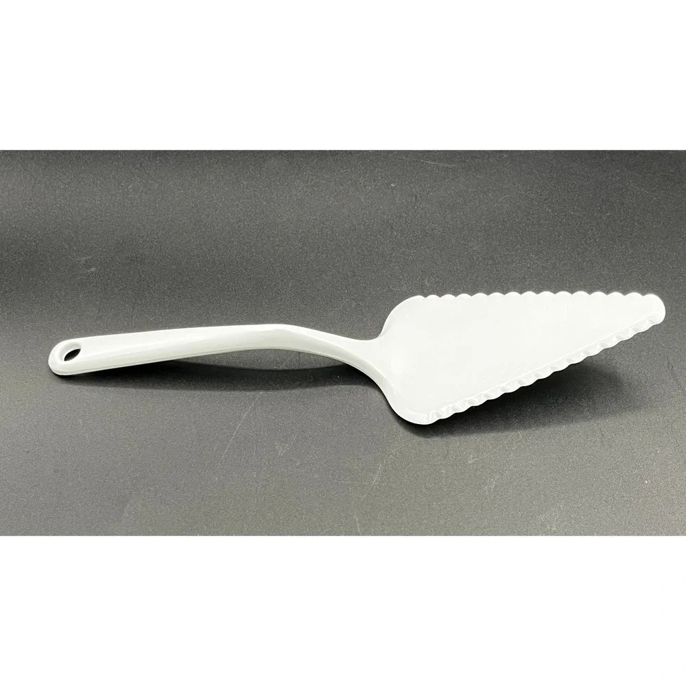 Vtg Copco White Melamine Pie Cake Server Serverware USA Dishwasher Safe Serrated